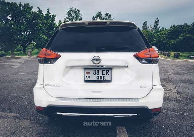 Nissan Rogue 2018 — photo 4