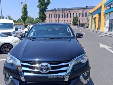 Toyota Fortuner  2017 