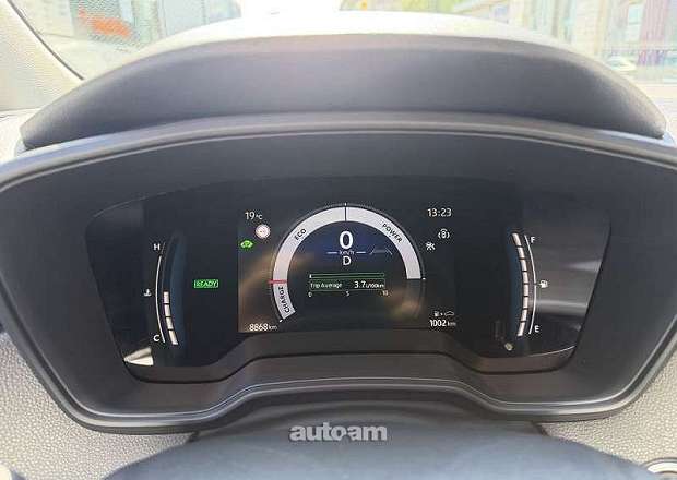Toyota Corolla 2025 — լուսանկար 10