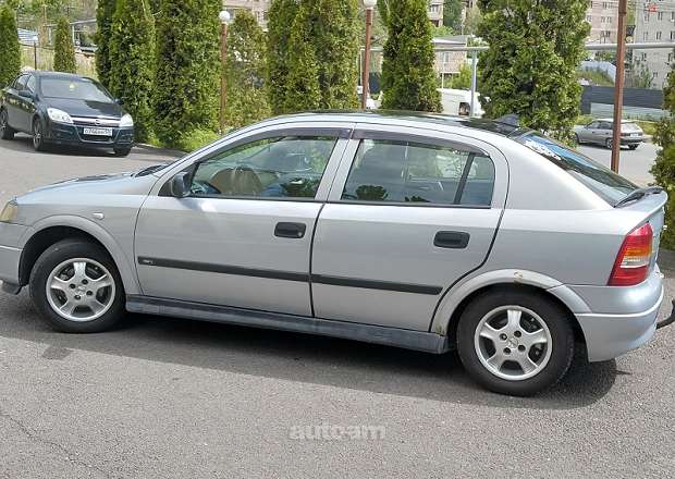 Opel Astra 1999 — լուսանկար 3