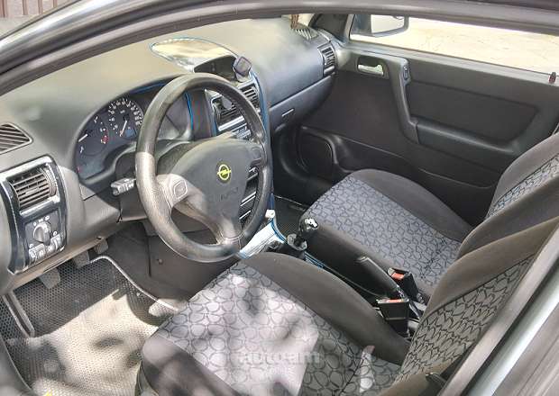 Opel Astra 1999 — լուսանկար 10