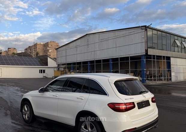 Mercedes-Benz GLC 250 2015 — լուսանկար 3