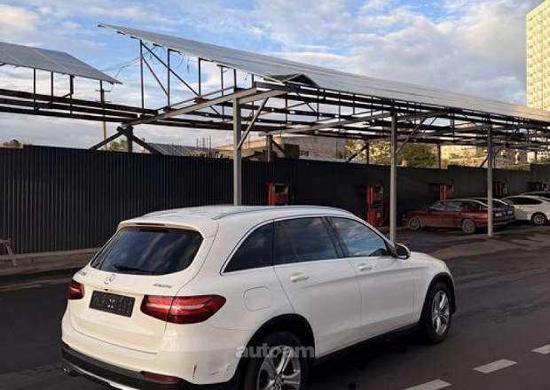 Mercedes-Benz GLC 250 2015 — լուսանկար 2