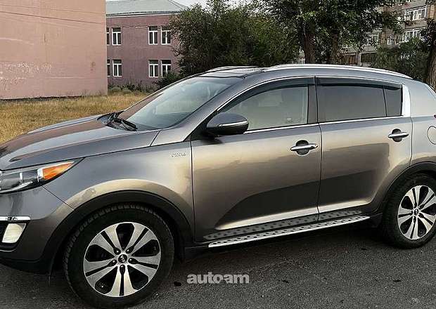 Kia Sportage 2012 — լուսանկար 7
