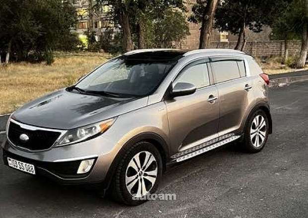 Kia Sportage 2012 — լուսանկար 2