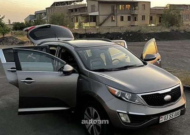 Kia Sportage 2012 — լուսանկար 3