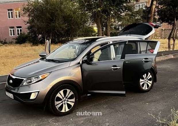 Kia Sportage 2012 — լուսանկար 4