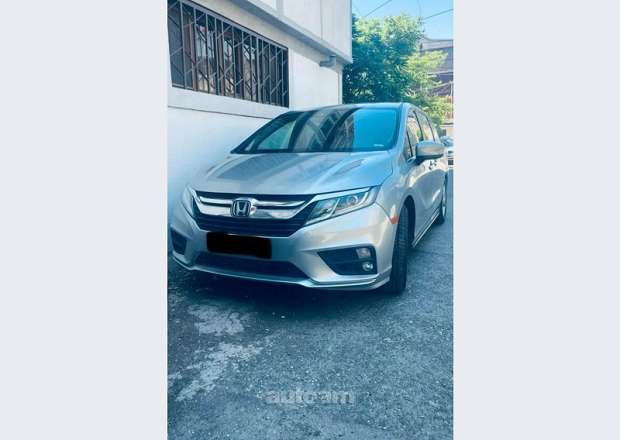 Honda Odyssey 2019 — լուսանկար 4