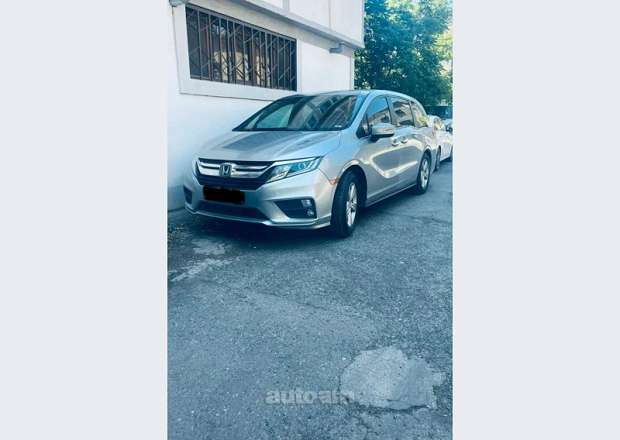 Honda Odyssey 2019 — լուսանկար 1