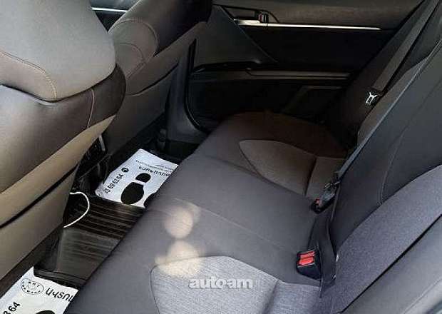 Toyota Camry 2018 — photo 6