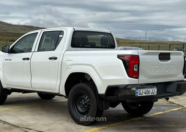 Toyota Hilux 2026 — լուսանկար 6