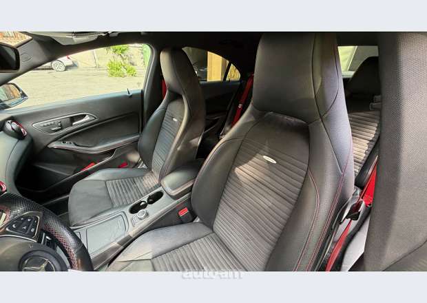 Mercedes-Benz CLA 250