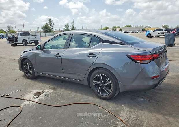 Nissan Sentra