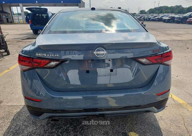 Nissan Sentra 2023 — լուսանկար 6