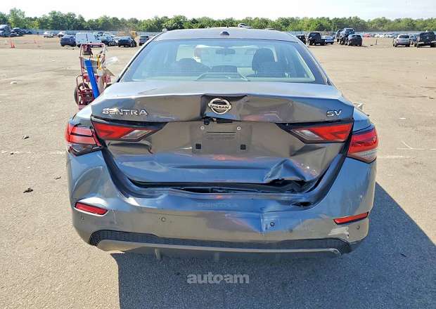Nissan Sentra