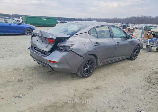 Nissan Sentra