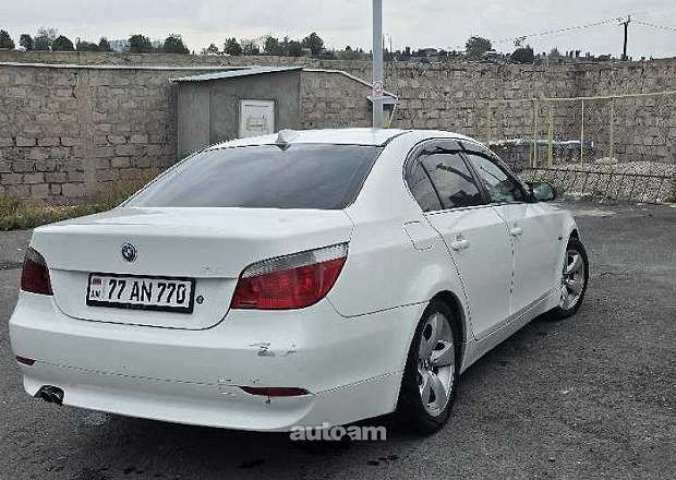 BMW 530 2004 — լուսանկար 3