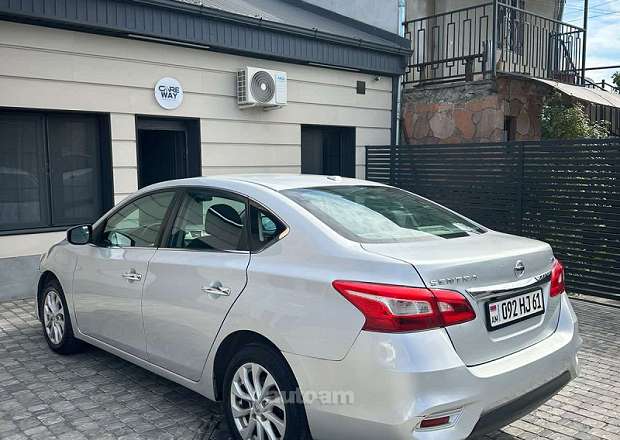 Nissan Sentra 2018 — photo 5