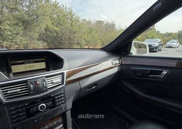 Mercedes-Benz E 350 2011 — լուսանկար 5
