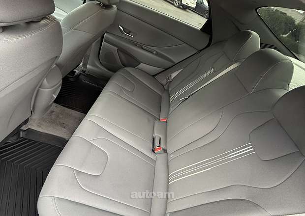 Hyundai Elantra 2024 — լուսանկար 6