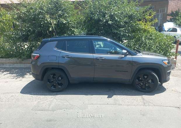 Jeep Compass 2020 — լուսանկար 3