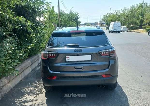 Jeep Compass 2020 — լուսանկար 2