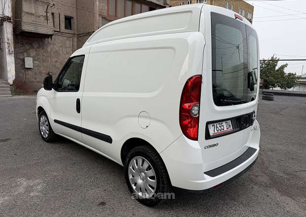 Ford Transit 2012 — լուսանկար 11
