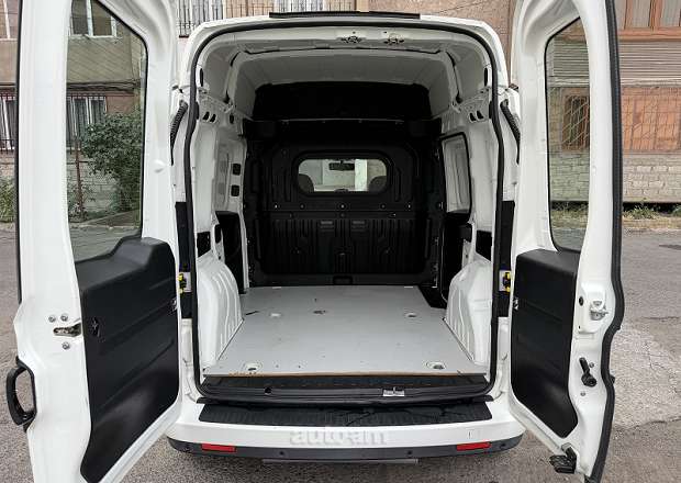 Ford Transit 2012 — լուսանկար 5