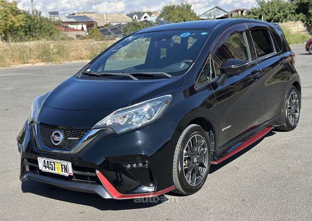 Nissan Note 2017 — фото 2