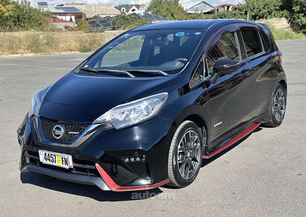 Nissan Note 2017 — фото 1