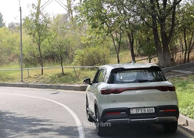 BYD Yuan Up 2024 — լուսանկար 2