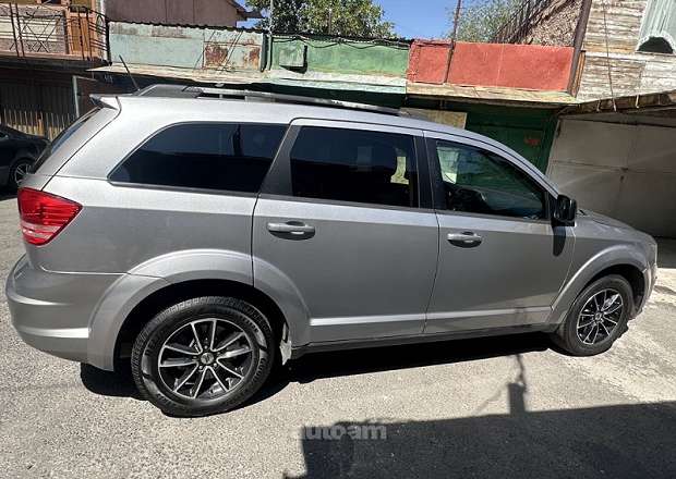 Dodge Journey 2018 — լուսանկար 6