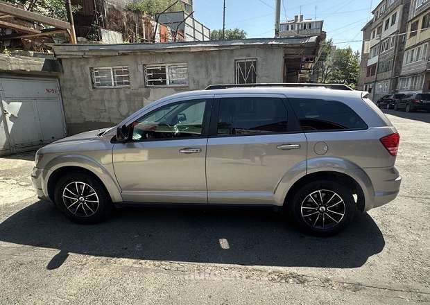 Dodge Journey 2018 — լուսանկար 3