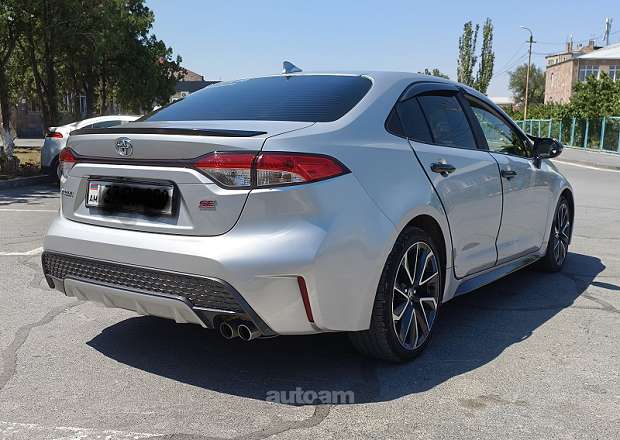 Toyota Corolla 2019 — photo 4