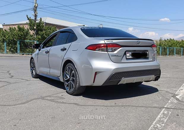 Toyota Corolla 2019 — photo 5