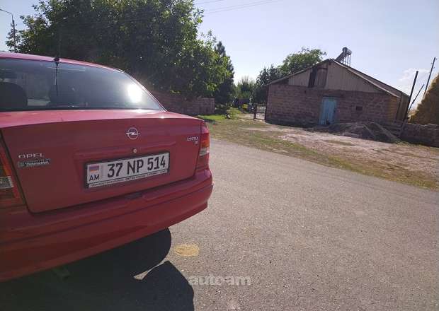 Opel Astra 2001 — լուսանկար 2