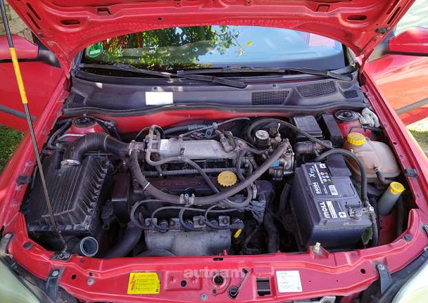 Opel Astra 2001 — լուսանկար 4