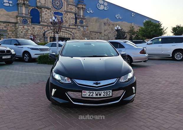 Chevrolet Volt 2017 — լուսանկար 1