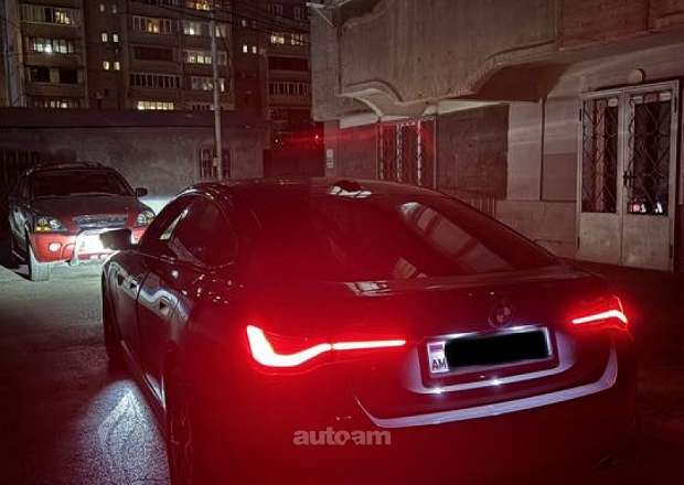 BMW i4 2023 — լուսանկար 11
