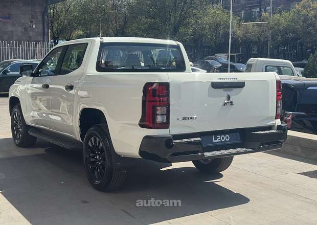 Mitsubishi L200