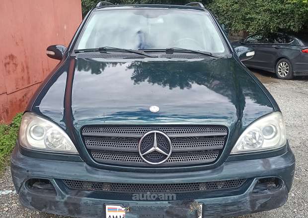 Mercedes-Benz ML 320