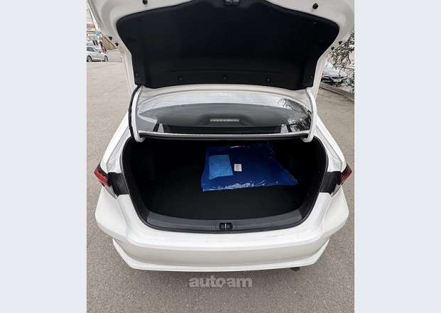 Toyota Corolla 2026 — լուսանկար 8