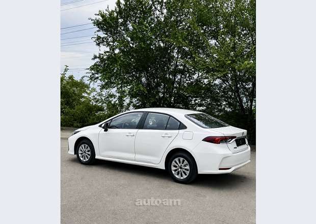 Toyota Corolla 2026 — լուսանկար 5
