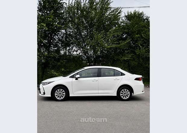 Toyota Corolla 2026 — լուսանկար 4