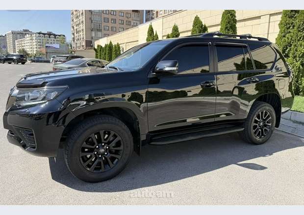 Toyota Land Cruiser Prado 2022 — լուսանկար 3