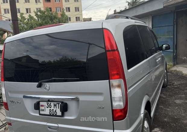 Mercedes-Benz Viano 2004 — լուսանկար 12