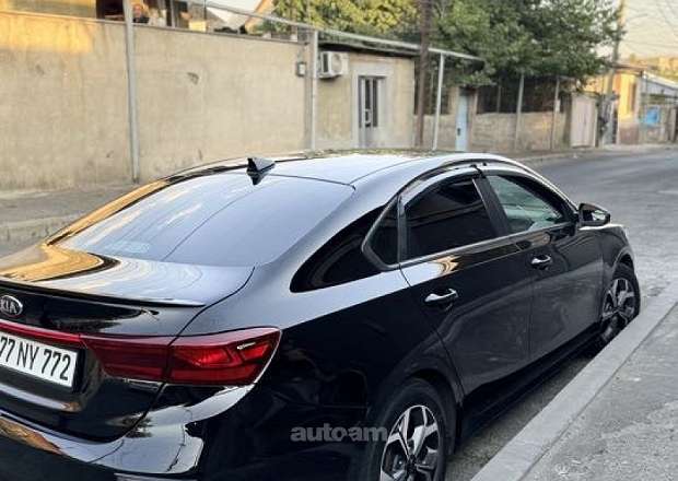Kia Forte 2018 — photo 4