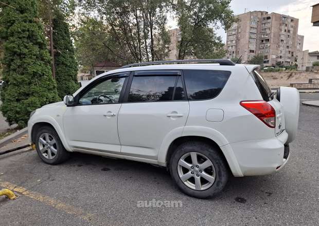 Toyota Rav 4 2006 — լուսանկար 2