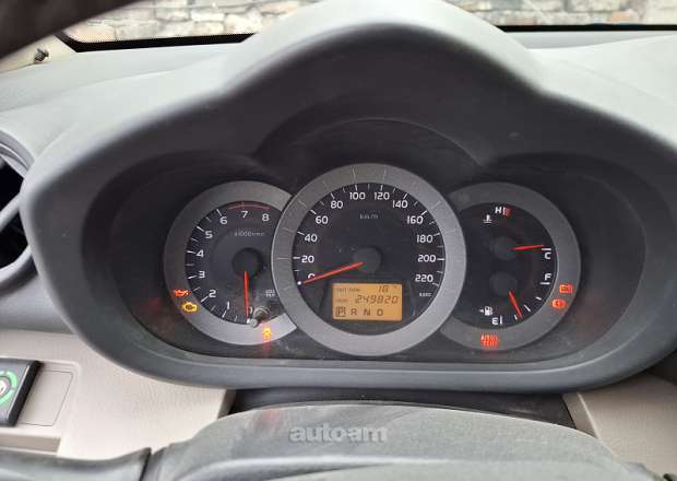 Toyota Rav 4 2006 — լուսանկար 6