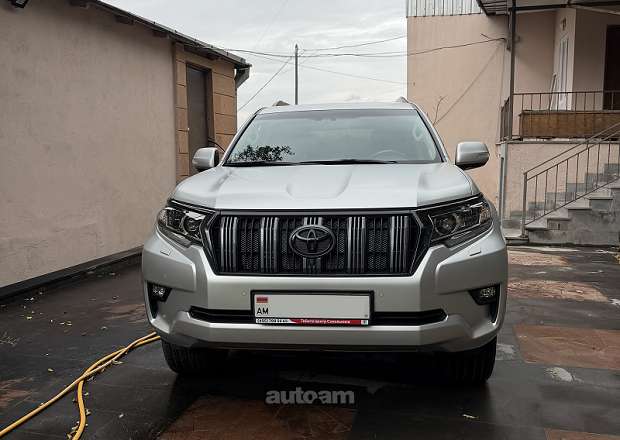 Toyota Land Cruiser Prado 2018 — фото 3
